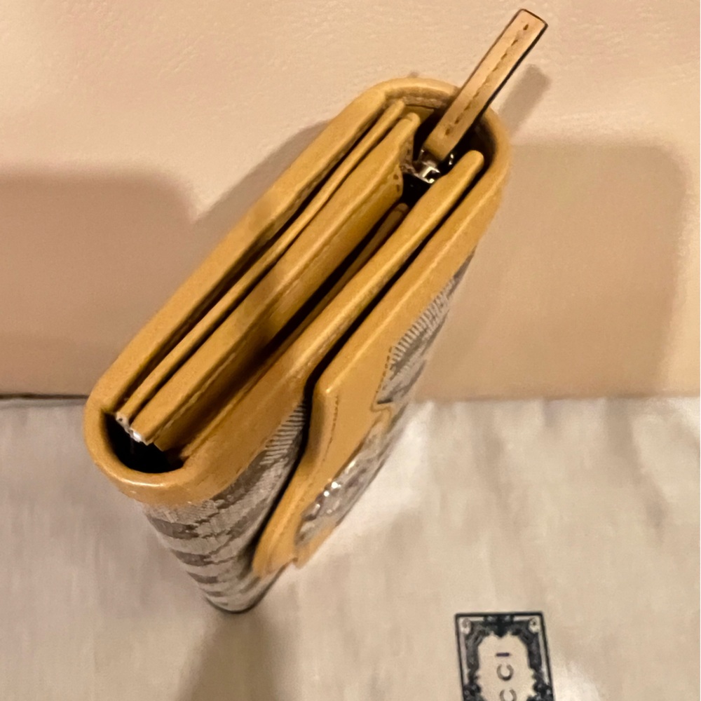 Gucci Monogram Margaux Calfskin Sukey Continental Organizer Wallet - Picture 5 of 12